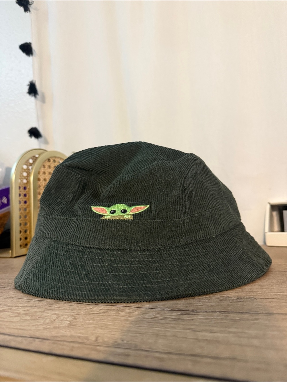 Star Wars Embroidered Baby Yoda Bucket Hat